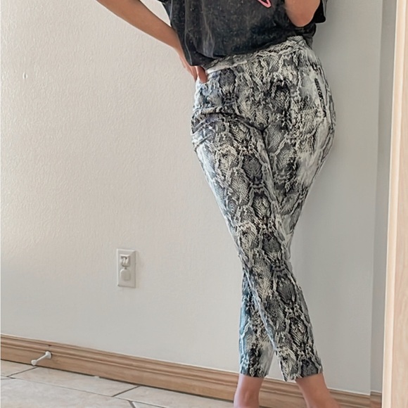 Zara snake print trousers - Picture 2 of 6